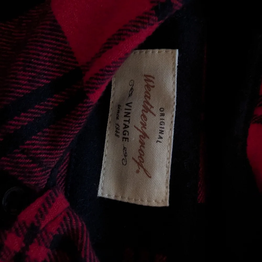 Weatherproof Vintage Red and Black Plaid Shirt - L - Picture 10 of 10